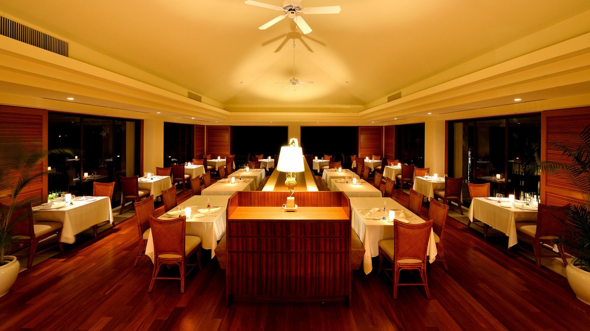 The Uza Terrace Beach Club Villas Йомитан Экстерьер фото